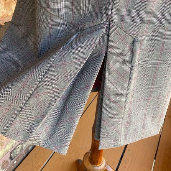 Gray Plaid Women's Skirt - Picture 2 of 7